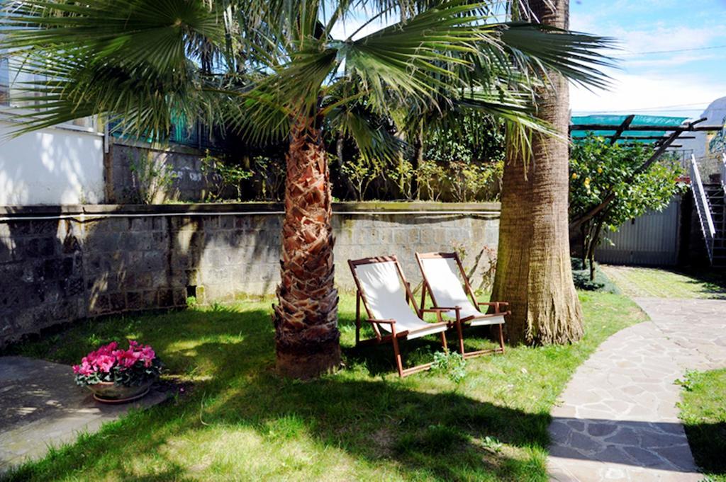 Bed and Breakfast Casa Beatrice Сорренто Экстерьер фото